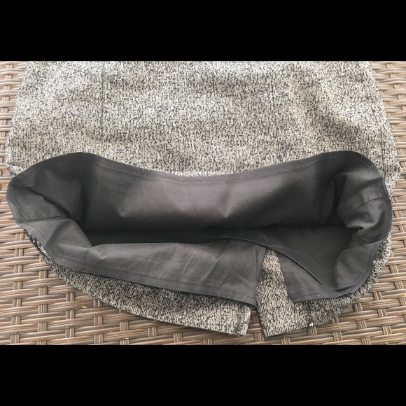 BEBE WOOL BLEND MINI SKIRT - Picture 6 of 6